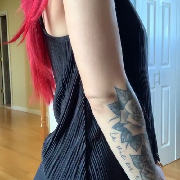 Bershka Pleated Tank - Picture 2 of 6